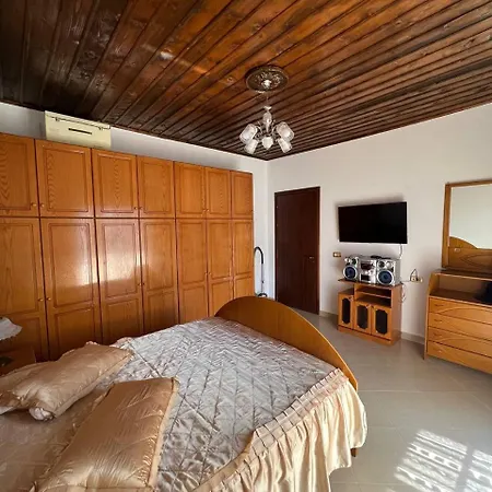 Villa Armando's Wooden Roof Berat