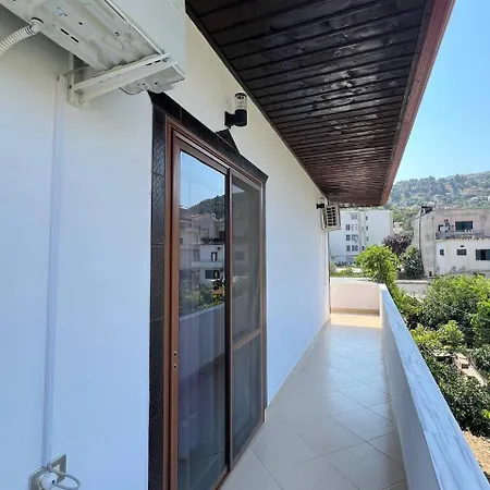 Armando's Wooden Roof * Berat